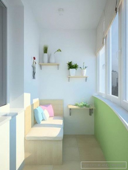 Imagine de design cu balcon