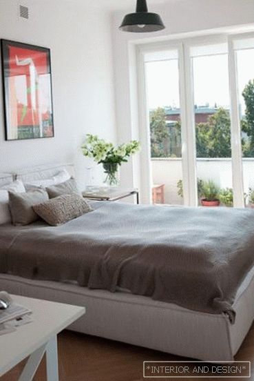 Dormitor cu balcon separat sau loggie